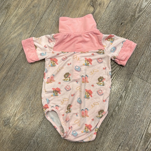 Angel Dear Cowgirl / Western Onesie - Picture 5 of 7